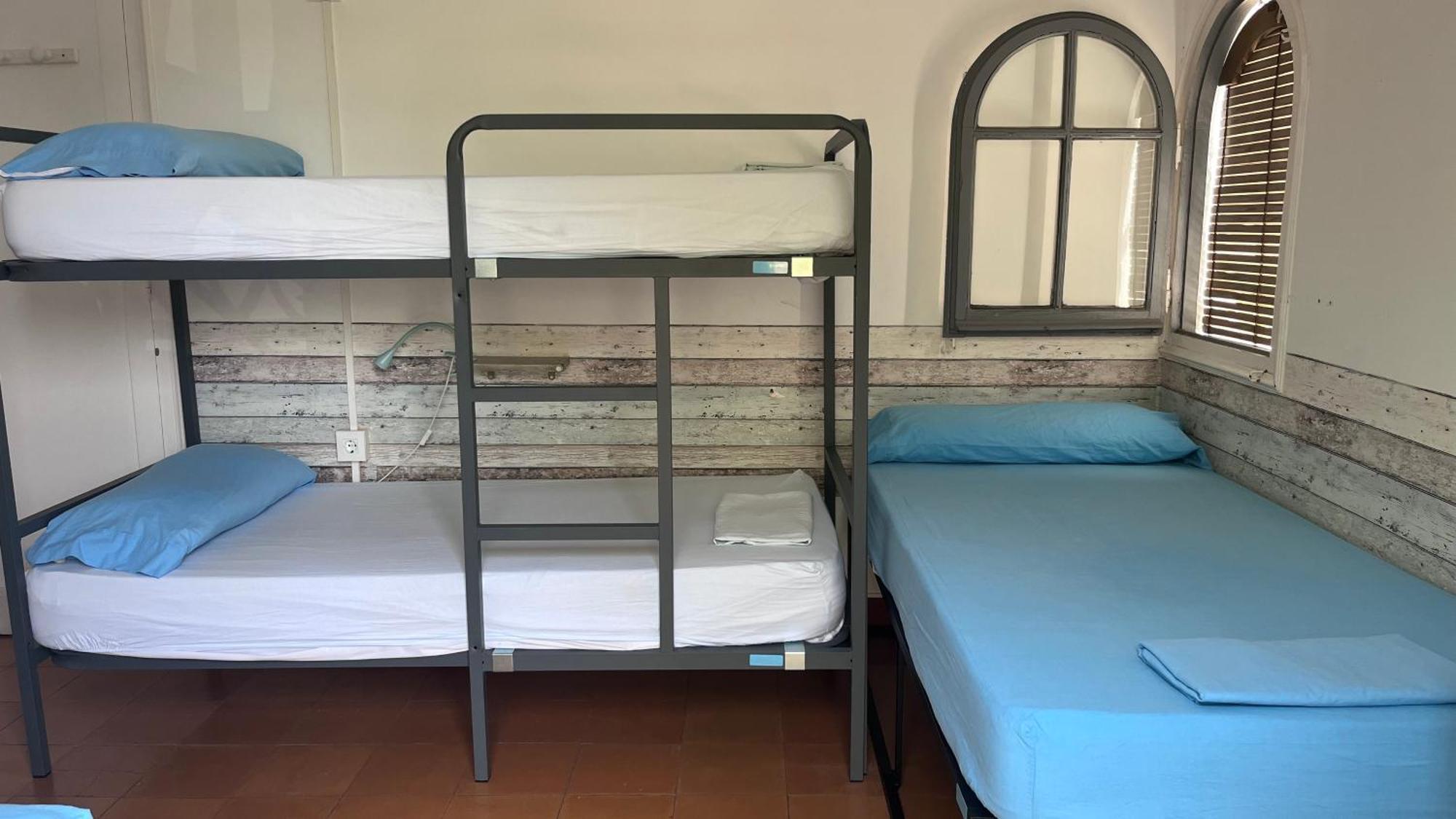 Auberge de jeunesse Cocollona *